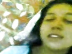 Малайя теле - анак МАМИ баджу отель biru