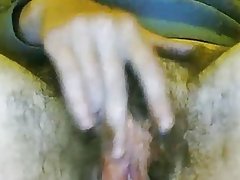 Волосатые письки кыз мастурбирует 2